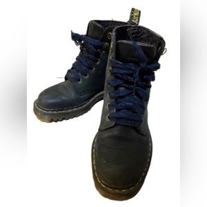 Dr Marten 1490 Lace up Boots